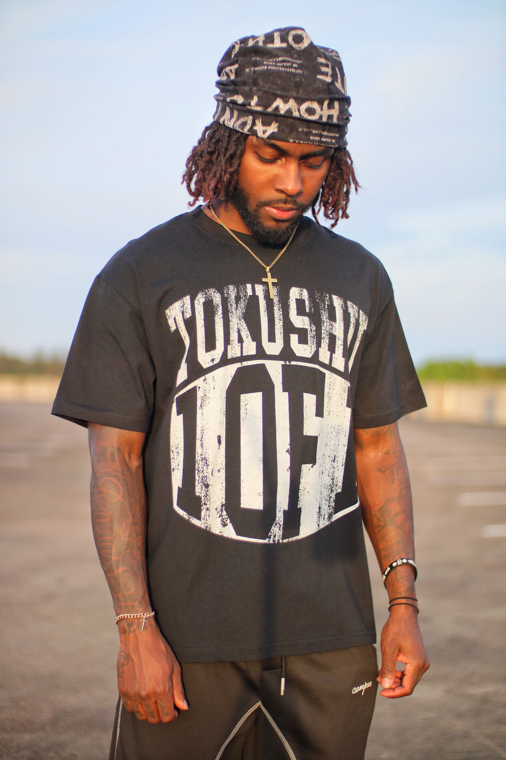 IDENTITY Oversize Tee - Black