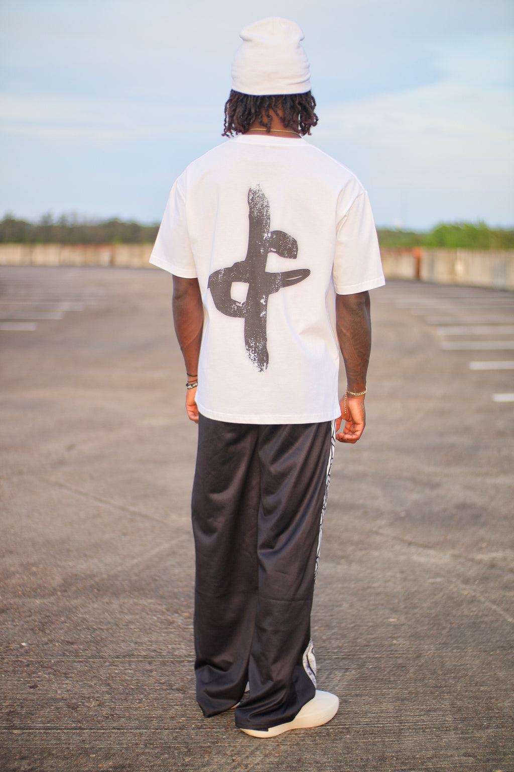 IDENTITY Oversize Tee - White